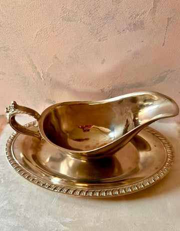 silver gravy boat