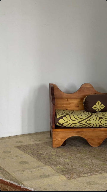 Malai Sofa